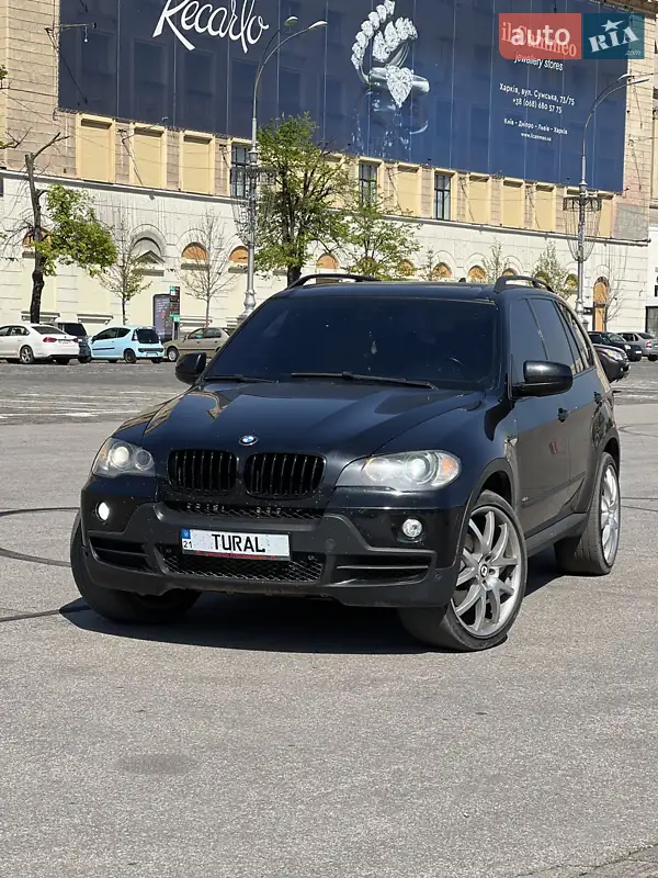 Внедорожник / Кроссовер BMW X5 2008 в 