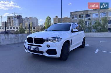 Позашляховик / Кросовер BMW X5 2014 в 