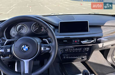 Позашляховик / Кросовер BMW X5 2014 в 