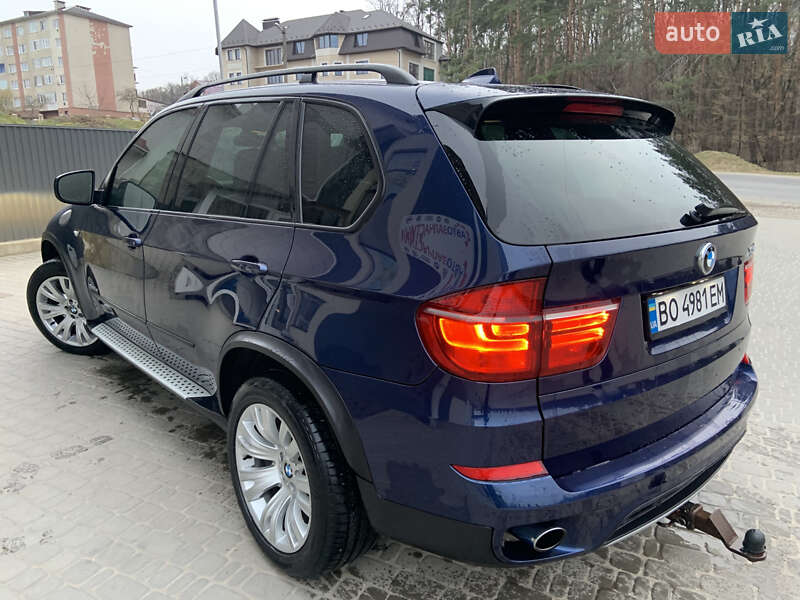 Внедорожник / Кроссовер BMW X5 2012 в Бучаче
