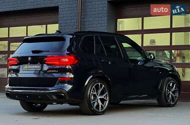 Внедорожник / Кроссовер BMW X5 2021 в 