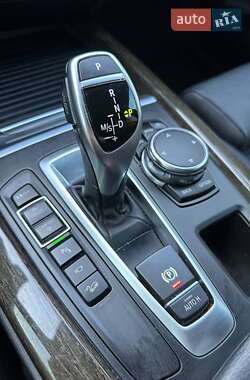 Внедорожник / Кроссовер BMW X5 2015 в 