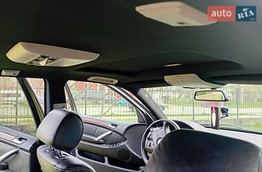 Позашляховик / Кросовер BMW X5 2001 в 