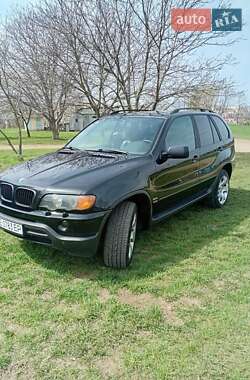 Позашляховик / Кросовер BMW X5 2001 в Чернівцях
