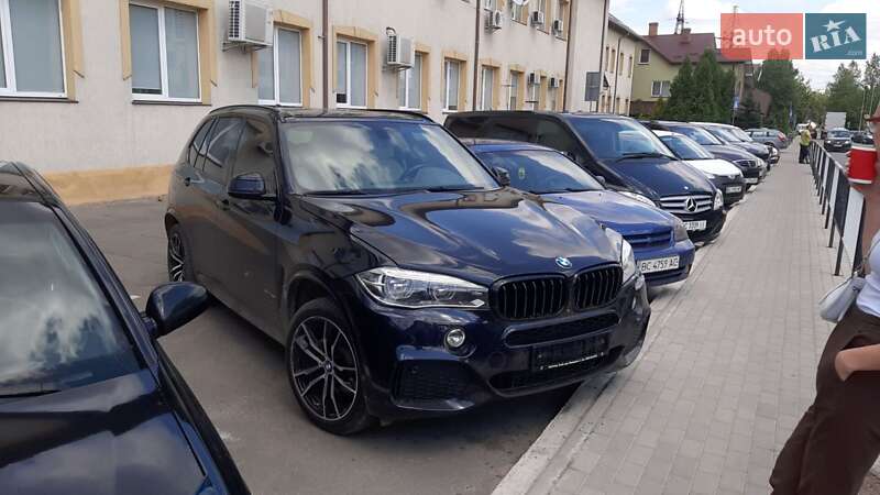 Позашляховик / Кросовер BMW X5 2015 в Одесі фото Позашляховик / Кросовер BMW X5 2015 в Одесі