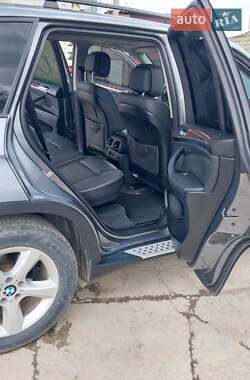 Внедорожник / Кроссовер BMW X5 2011 в 