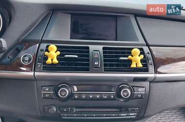 Внедорожник / Кроссовер BMW X5 2011 в 
