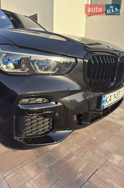 Внедорожник / Кроссовер BMW X5 2022 в 