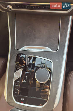 Внедорожник / Кроссовер BMW X5 2022 в 