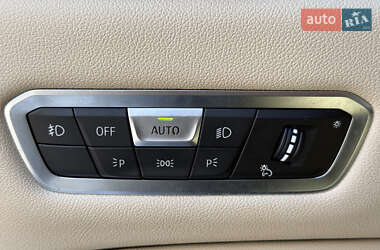Внедорожник / Кроссовер BMW X5 2020 в 