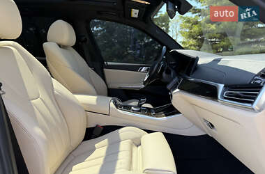 Внедорожник / Кроссовер BMW X5 2020 в 
