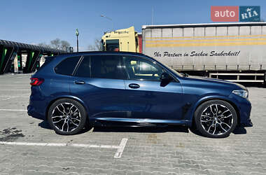 Внедорожник / Кроссовер BMW X5 2022 в 