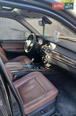 Внедорожник / Кроссовер BMW X5 2008 в 