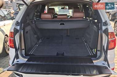 Позашляховик / Кросовер BMW X5 2011 в 