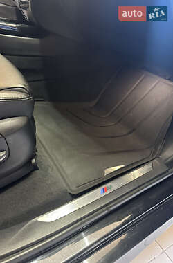 Позашляховик / Кросовер BMW X5 2015 в 