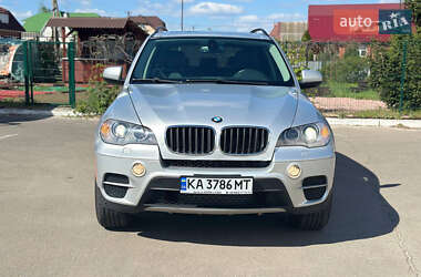 Позашляховик / Кросовер BMW X5 2011 в 