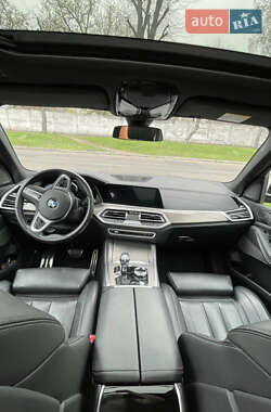 Внедорожник / Кроссовер BMW X5 2019 в 