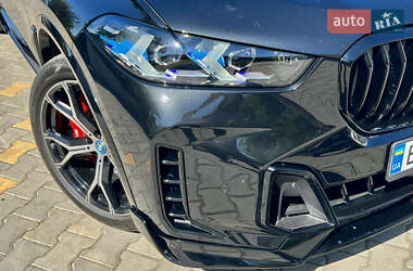 Позашляховик / Кросовер BMW X5 2022 в 