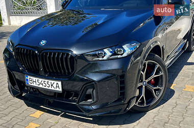 Позашляховик / Кросовер BMW X5 2022 в 