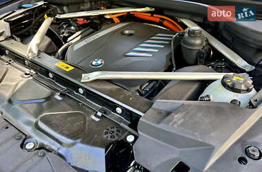 Позашляховик / Кросовер BMW X5 2022 в 