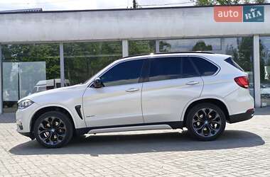 Позашляховик / Кросовер BMW X5 2015 в 
