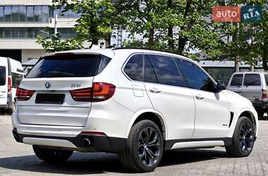 Позашляховик / Кросовер BMW X5 2015 в 