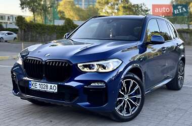 Позашляховик / Кросовер BMW X5 2019 в 