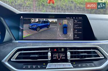 Позашляховик / Кросовер BMW X5 2019 в 