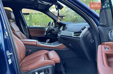 Позашляховик / Кросовер BMW X5 2019 в 