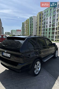 Позашляховик / Кросовер BMW X5 2001 в 