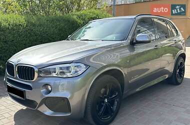 Позашляховик / Кросовер BMW X5 2017 в 