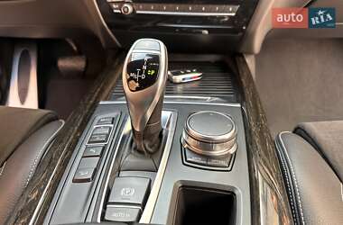 Позашляховик / Кросовер BMW X5 2017 в 