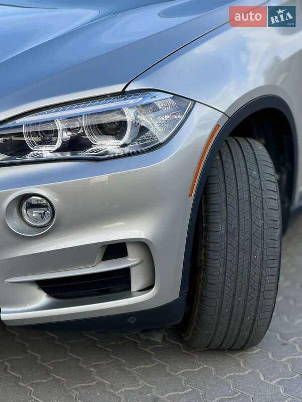 Позашляховик / Кросовер BMW X5 2015 в Львові