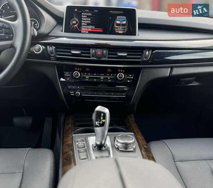 Позашляховик / Кросовер BMW X5 2015 в Львові