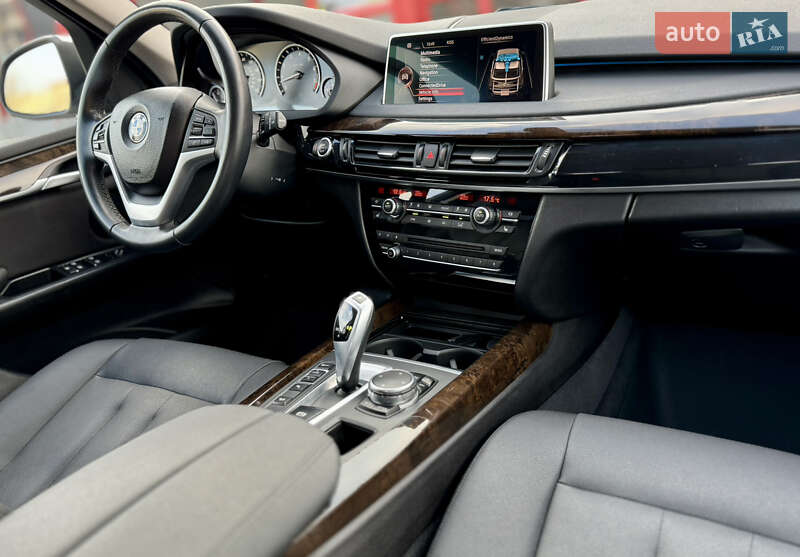 Позашляховик / Кросовер BMW X5 2015 в Львові