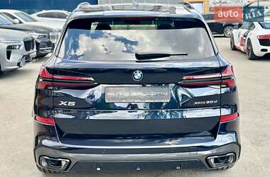 Внедорожник / Кроссовер BMW X5 2024 в 