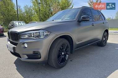 Позашляховик / Кросовер BMW X5 2013 в 