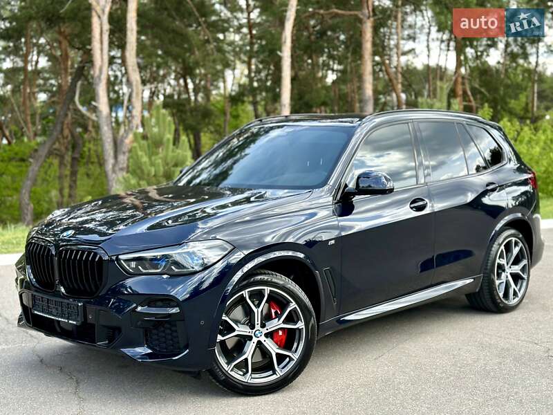 Внедорожник / Кроссовер BMW X5 2022 в Киеве