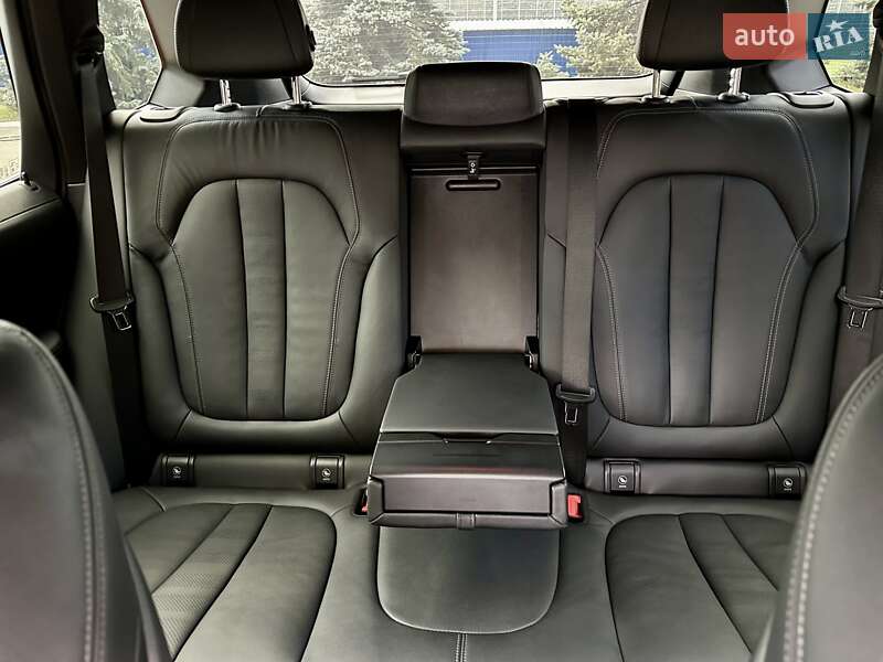 Внедорожник / Кроссовер BMW X5 2022 в Киеве