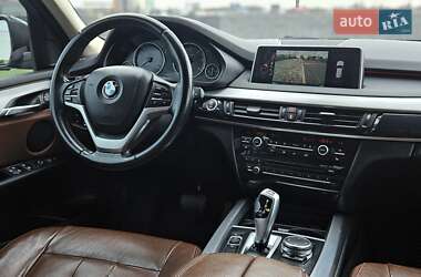 Позашляховик / Кросовер BMW X5 2015 в 