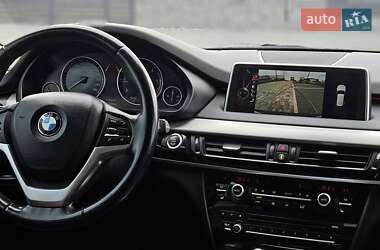 Позашляховик / Кросовер BMW X5 2015 в 
