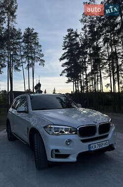 Позашляховик / Кросовер BMW X5 2015 в 