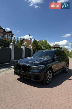 Внедорожник / Кроссовер BMW X5 2019 в Черновцах