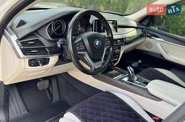 Внедорожник / Кроссовер BMW X5 2016 в 