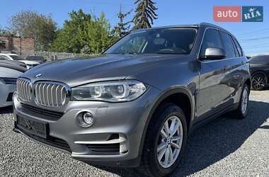 Позашляховик / Кросовер BMW X5 2015 в 