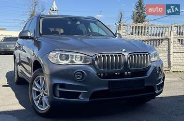 Позашляховик / Кросовер BMW X5 2015 в 