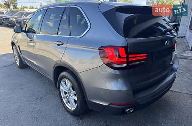 Позашляховик / Кросовер BMW X5 2015 в 