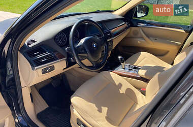 Внедорожник / Кроссовер BMW X5 2009 в 