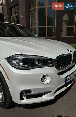 Внедорожник / Кроссовер BMW X5 2018 в 