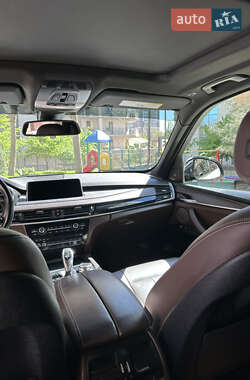 Внедорожник / Кроссовер BMW X5 2018 в 